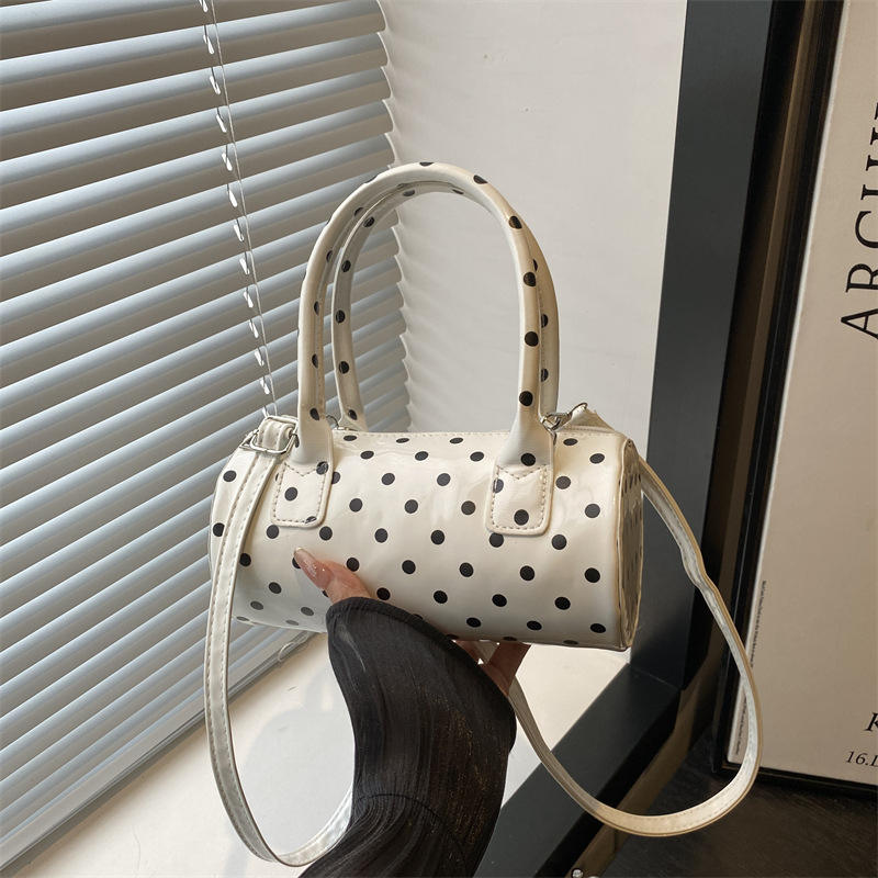 Z304AS01 สีขาว