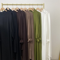 6778+2339 # B Eid Yeni 2 Parça Müslüman Kadın Abaya Seti Zarif Tesettür Kabarcık Krep Uzun Khimar Yan Delikli Pileli Manşet Cepli