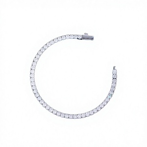 Bracelet Tennis de Luxe en Moissanite Taille Carrée, Bracelet Maillons Sertis de Diamants, Bijoux Fins, Vente en Gros Personnalisée - Product Image 3