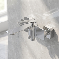 Robinet de bain professionnel mural chromé poli à poignée unique avec mitigeur de douche et cartouche en céramique souple