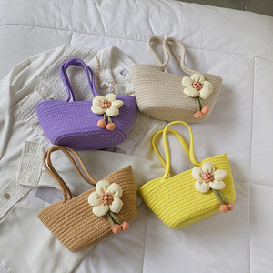 กระเป๋าสะพายไหล่สตรีแบบสานลายดอกไม้สีเบจสีเหลืองสีม่วงสีกากีสไตล์โบฮีเมียนกระเป๋าสะพายชายหาดแบบลำลอง - Product Image 1