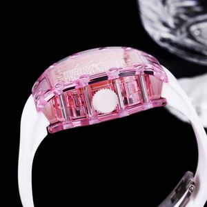 Reloj Tourbillon Transparente con Detalles de Diamantes, Reloj de Lujo Moderno para Eventos de Gala, Fiestas de Moda, Reloj de Estilo de Vida Premium - Product Image 4