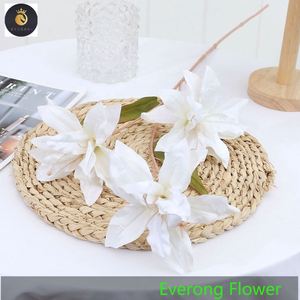 EV 799 Prix raisonnable Fleur de lys en soie Artificielle 3 Fourchettes Fleur de <span class=keywords><strong>lilium</strong></span> Vente en vrac Fleur de lys de mariage - Product Image 5