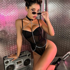 Lingerie sexy de style européen et américain, collier ras-du-cou en métal sexy très vendu pour le commerce électronique transfrontalier, pur et séduisant pour les soirées en boîte de nuit - Product Image 1
