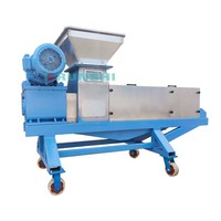 Machine d'extraction de jus de gousses de vanille / Presse à vis pour gousses de vanille, très demandée