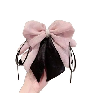 Nouvelle <span class=keywords><strong>Pince</strong></span> à Cheveux Nœud Papillon Surdimensionné Faite à la Main <span class=keywords><strong>pour</strong></span> Femme, en Chiffon, Grande Barrette Nœud Papillon, Coiffe Élégante <span class=keywords><strong>pour</strong></span> Cheveux Semi-attachés, Accessoire Cadeau - Product Image 6