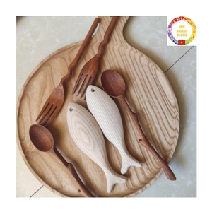 Pez de Madera Hecho a Mano, Artesanía Vietnamita, Escultura Rústica para Decoración de Pared, Tiendas de Souvenirs, Diseño Náutico para el Hogar - Product Image 5