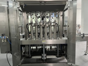 Ligne de remplissage automatique à servo-piston HoneMix Machine de remplissage et de scellage de shampoing pour crème corporelle cosmétique en vente - Product Image 3
