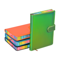 Cahier d'étudiant vert brillant avec pages intérieures arc-en-ciel, cahier scolaire d'usine d'origine