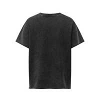 T-shirt streetwear personnalisé vintage délavé, coupe oversize avec imprimé graffiti tête de mort et design à trous déchirés