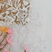 Nouvelle conception de broderie, sequins, perles, dentelle appliquée pour mariage