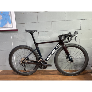 Vélo de route en fibre de carbone, entièrement équipé de freins à disque mécaniques Shimano 105 R7120 24 vitesses, aérodynamique, léger, pour les compétitions de cyclisme et les sports. - Product Image 2