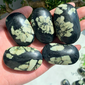 Hot Selling Crystal Natural Healing Stone Peony Stone Palm Stone for Home Decoration - Product Image 2