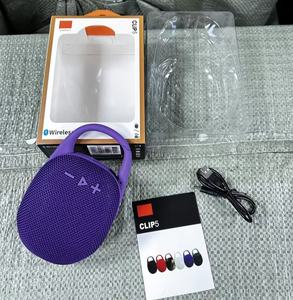 クリップ5ギフト ポータブルワイヤレススピーカー 重低音 アウトドアミュージックプレーヤー 防水ミニブームボックス パーティー ホームギフト クリップ5スピーカー - Product Image 4