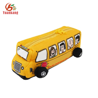 Camion de pompier/ambulance/voiture de course/hélicoptère/autobus scolaire/réservoir/avion/camion à benne basculante peluche en peluche