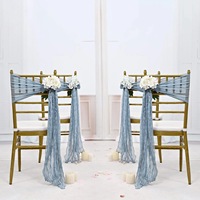 Décoration de mariage : Fonds de scène, fleurs artificielles pour dossier de chaise, feuilles d'eucalyptus, nœuds de chaise