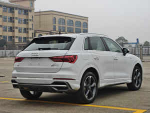 Audi <span class=keywords><strong>Q3</strong></span> 35 TFSI <span class=keywords><strong>S</strong></span> <span class=keywords><strong>Line</strong></span> Style Edition <span class=keywords><strong>2020</strong></span> - Product Image 3