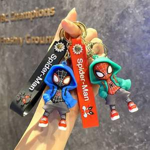 Portachiavi con Ciondolo a Forma di <span class=keywords><strong>Spider</strong></span>-<span class=keywords><strong>Man</strong></span> <span class=keywords><strong>Marvel</strong></span> con Cappuccio, Stile Cartoon, per Auto e Borsa, Piccolo Regalo all'Ingrosso - Product Image 4