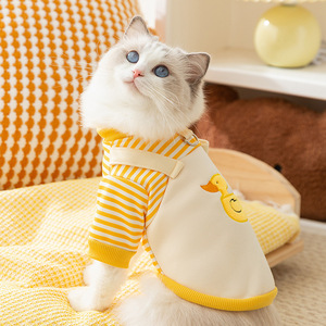 Ropa bonita para cachorros de otoño e invierno al por mayor para perros y gatos, nuevo suéter sencillo con patrón de rayas y costuras a cuadros - Product Image 2