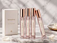 Flacons de parfum portables de 10 ml en verre rose, design carré, vides, avec atomiseur à pompe pour brume fine, idéaux pour les voyages