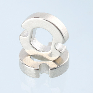 Fabricant de aimants puissants en néodyme, fer et bore, aimants spéciaux pour câbles de connexion, vente en gros. - Product Image 4