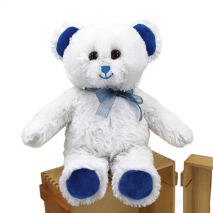 Oso Polar de Peluche Blanco con Lazo Azul y Patas Azules Sentado sobre un Bloque de Madera - Product Image 4