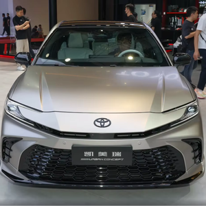 Camry 2026 2.0G Edizione Premium Guida a Sinistra Berlina Motore a Benzina Sedili in Tessuto R17 - Product Image 1
