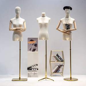 Manichino Femminile a Mezzo Busto in Fibra di Vetro Regolabile Stile Coreano per Esposizione di Abbigliamento Femminile di Alta Gamma - Product Image 5