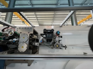 Máy Dập Nổi Và Đục Lỗ Tốc Độ Cao Hiệu Quả Về Chi Phí - Product Image 6