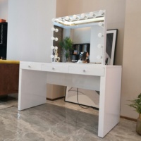 Meuble de chambre à coucher Docarelife, blanc, moderne, pour filles, table de toilette à 3 tiroirs avec miroir éclairé par LED, pour usage hôtelier