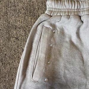 Sweat à capuche surdimensionné personnalisé de style streetwear, délavé à l'acide, déchiré, avec strass, délavé au soleil, fermeture éclair, sweat à capuche de survêtement pour hommes - Product Image 3