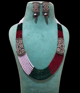 Elegante conjunto de collar con cuentas de diseñador de Jewels India con diseño de múltiples hilos de cuentas, joyería étnica india. - Product Image 1