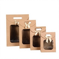Sac cadeau en papier kraft estampé à chaud avec fenêtre transparente, décoration nœud, sac fourre-tout de qualité supérieure pour emballage cadeau, vente en gros disponible