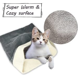 Oval Pet Sleeping Bag Faux Fur Soft Cat Bed Warm Enclosed Cat House For Winter Use - Product Image 4