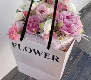 Emballage de bouquet de fleurs imprimé sur mesure Sac carré à fond plat en kraft Sac en papier <span class=keywords><strong>blanc</strong></span> pour gâteaux Pâtisserie Cadeau Sacs de transport avec poignées - Product Image 6