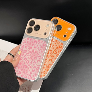 เคสโทรศัพท์มือถือลายเสือดาวกลิตเตอร์รุ่น Original Leopard Glitter Love สำหรับ iPhone 17 16 15 Pro Max พร้อมกระจกป้องกันเลนส์กล้องแบบนีออนสีรุ้ง - Product Image 3