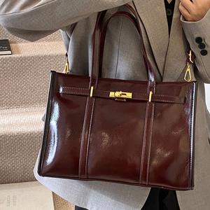 女式办公室通勤公文包手提袋防水开放式聚氨酯材料大容量冬季时尚便携 - Product Image 4