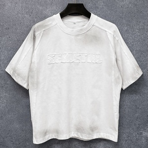 QIANSHI T-shirt Oversize da Uomo in Cotone Pesante, con Ricamo e Effetto Delavé, Patchwork Personalizzato con Logo, Stile Casual Designer - Product Image 1