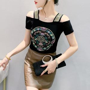 Nueva Camiseta Corta de Moda <span class=keywords><strong>con</strong></span> Hombros Descubiertos y <span class=keywords><strong>Espalda</strong></span> Estilizada, de Doble Capa de Malla de Seda Helada <span class=keywords><strong>con</strong></span> Incrustaciones de Diamantes, Estilo Nacional - Product Image 2