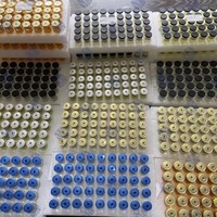 Bubuk GHK-Cu Kelas Kosmetik Langsung dari Pabrik, Bahan Tembaga Biru untuk Perawatan Pribadi, Kemasan Khusus GHK-Cu Tembaga Biru