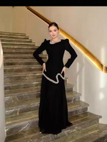 Collection Prête à Expédier : Nouvelle Robe Longue Slim pour Femme de Haute Qualité, Faite à la Main avec Incrustations de Diamants, Design Tendance, Style Traditionnel Musulman