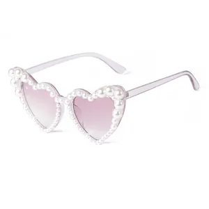 STY5726奢华精致闪亮爱情珍珠太阳眼镜女性心形眼镜闪亮太阳镜可爱款式100% 防紫外线