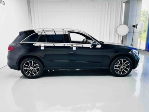 <span class=keywords><strong>Mercedes</strong></span>-<span class=keywords><strong>Benz</strong></span> GLC 260L 4MATIC d'occasion 2022, boîte automatique 9 vitesses, sièges en cuir chauffants, voiture d'occasion sûre et fiable - Product Image 5