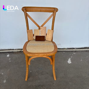 Silla de Madera Apilable LEDA, Silla de Comedor con Respaldo Cruzado, Muebles para Bodas, Eventos, Restaurantes, Bistrós y Hoteles - Product Image 4