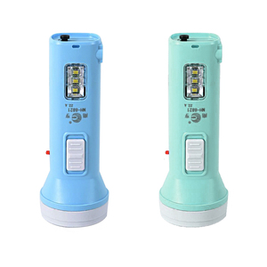 Lampe torche solaire, éclairage puissant, lampe torche portable multifonction pour l'extérieur et la maison, petite lampe torche - Product Image 1