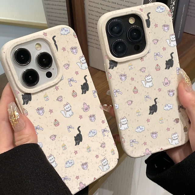 New Black and White Kitten Design Cartoon Phone Cover for iPhone 15 for Apple 14 ProMax 13 Pro and XR Boxed Covers Included