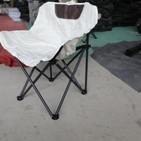 Chaise de plage portable personnalisée en acier au carbone léger, durable, avec cadre en tissu Oxford 600D, pieds cannelés pliables et dossier solide