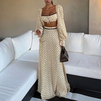 Nouvelles collections d'été 2026 de vêtements féminins transfrontaliers de Chine : Ensemble décontracté sexy en polyester à pois, robe nuisette à manches longues