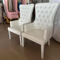 Chaise de trône d'hôtel en cuir blanc avec fauteuil, style moderne, idéale pour les banquets et les salles de mariage