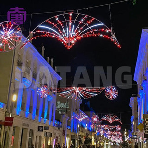 Luces Decorativas con Diseño de Cruce de Calles Navideñas, Iluminación Superior para Calles Comerciales en Época Festiva - Product Image 3